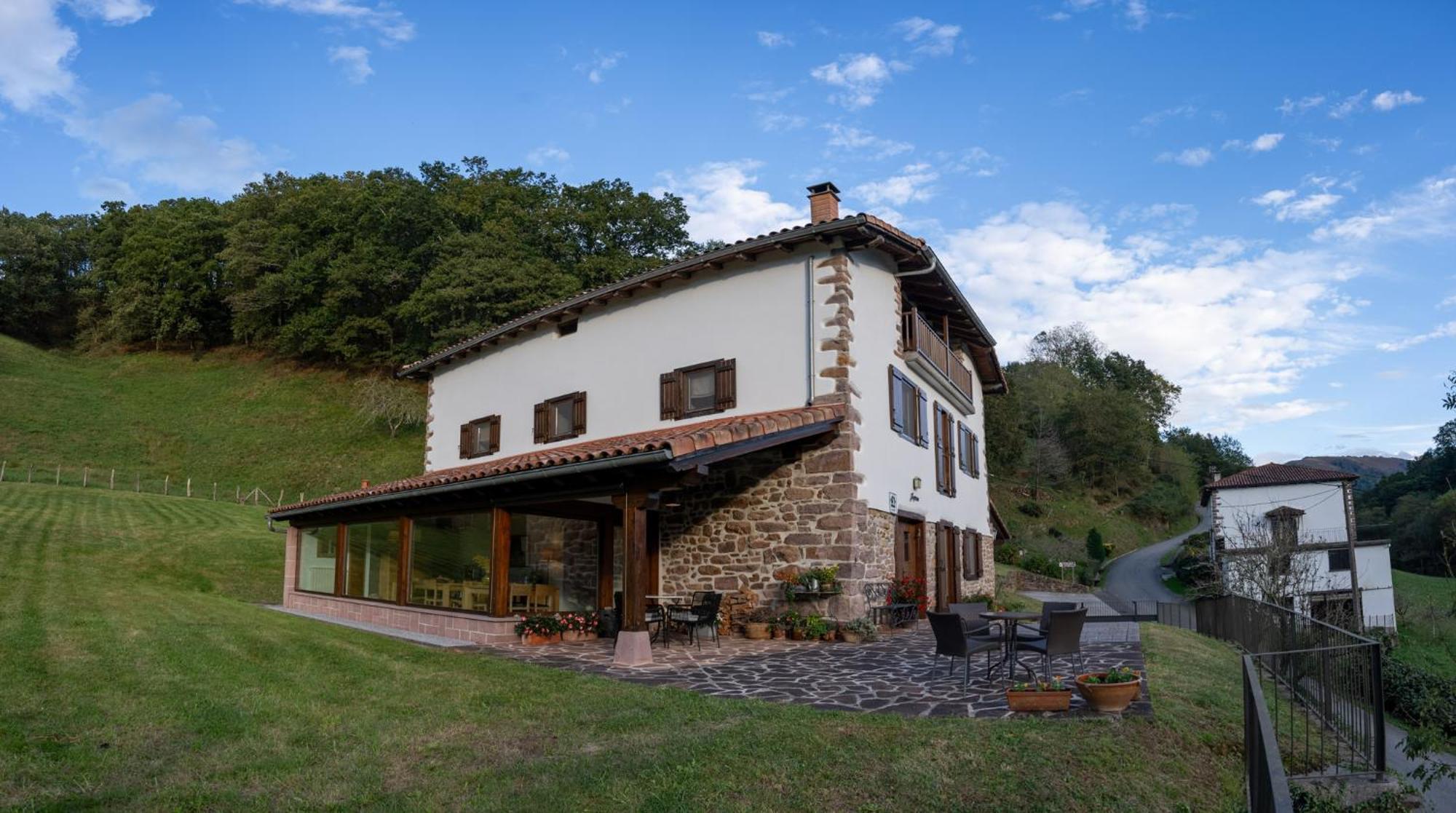 Olagaraia - Adults Only Casa de hóspedes Echalar Exterior foto