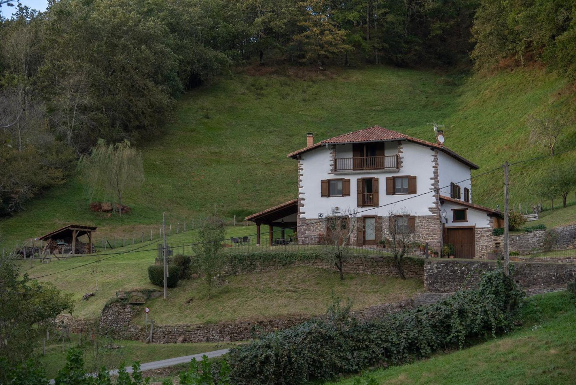 Olagaraia - Adults Only Casa de hóspedes Echalar Exterior foto
